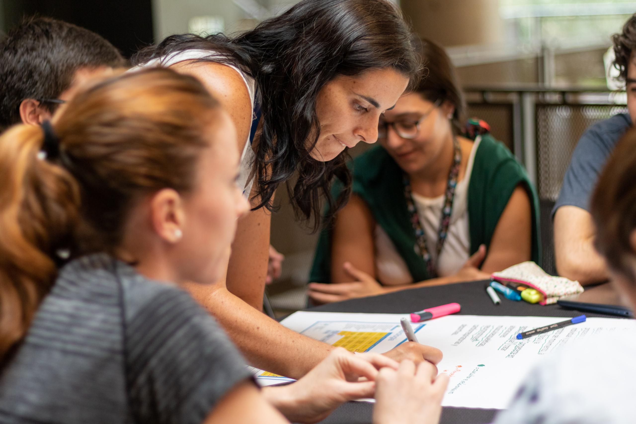 Colaborando aprendemos más aprendizaje basado en equipo